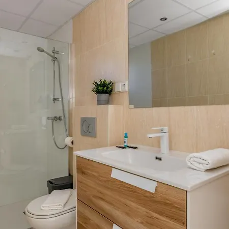 Miraflores Family With Pool By Costarentals - Ref 146 Apartamento *