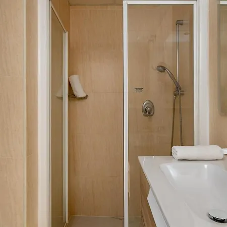 Apartment Miraflores Family With Pool By Costarentals - Ref 146
